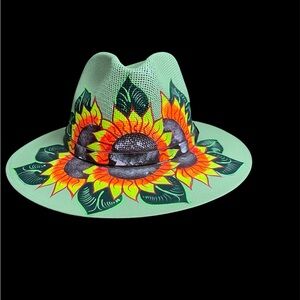 Sunflower Patterned Green Hat
